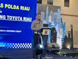 Dirlantas Polda Riau Paparkan Edukasi Keselamatan Lalu Lintas dalam Fleet Gathering Agung Toyota Riau
