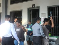 CEGAH PEREDARAN BARANG TERLARANG : LAPAS BANGKINANG GELAR RAZIA KAMAR HUNIAN WARGA BINAAN