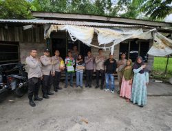Jumat Berkah Polres Kampar: Bantuan Sembako dan Himbauan Kamtibmas untuk Warga Pulau Sarak!