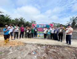 Polsek Tapung Hilir Dampingi Penanaman Jagung Pipil di Desa Kota Bangun, Dukung Ketahanan Pangan Melalui Dana Desa