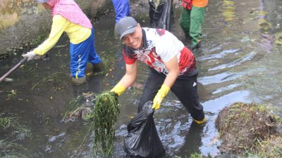 Polresta Pekanbaru Pimpin Gotong Royong Green City, Dukung Gerakan Indonesia Asri di Kecamatan Limapuluh