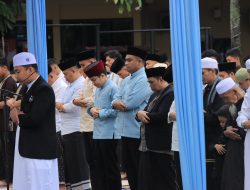 Rayakan Idul Fitri 1447 H, Polres Kampar Gelar Shalat Ied di Lapangan Hijau: Momentum Tingkatkan Iman dan Profesionalisme