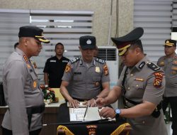 Polresta Pekanbaru Gelar Sertijab Sejumlah Pejabat, Kapolresta Tekankan Profesionalisme dan Pelayanan Prima
