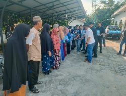 Polsek Kampar & PT Green Palma Bagikan Bansos, 57 Warga Miskin dan 27 Anak Yatim Terima Bantuan